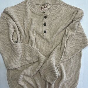 Vintage Woolrich Men's Cream/Tan Sweater
